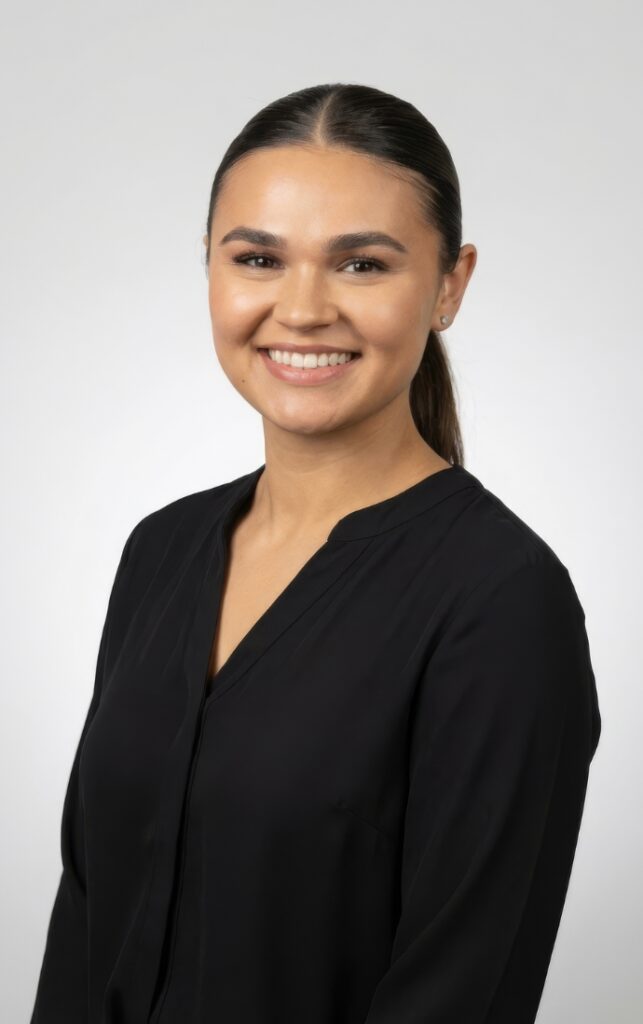 Molly Kate, bartender at Curbside Beverage Co. in Gulf Shores Alabama